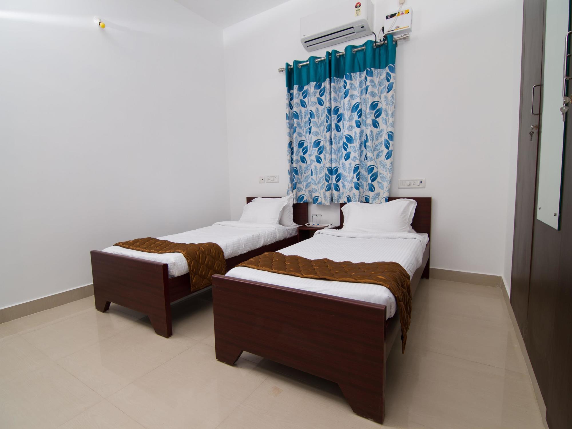 Phoenix Hospitality Services Ченнаи Экстерьер фото