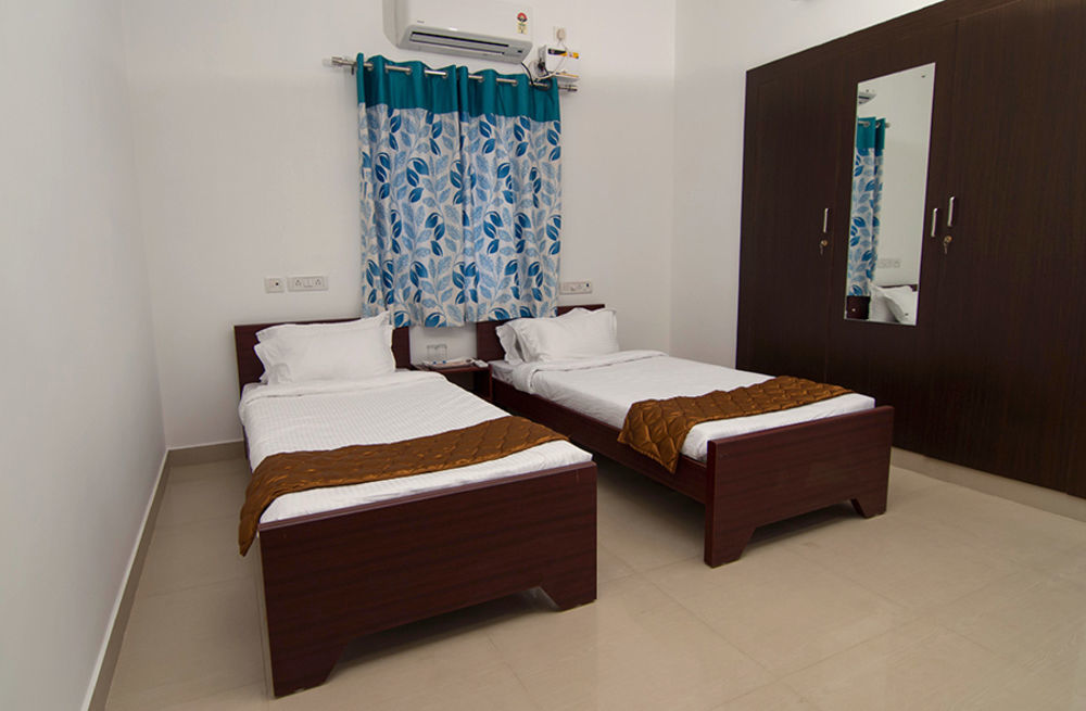 Phoenix Hospitality Services Ченнаи Экстерьер фото